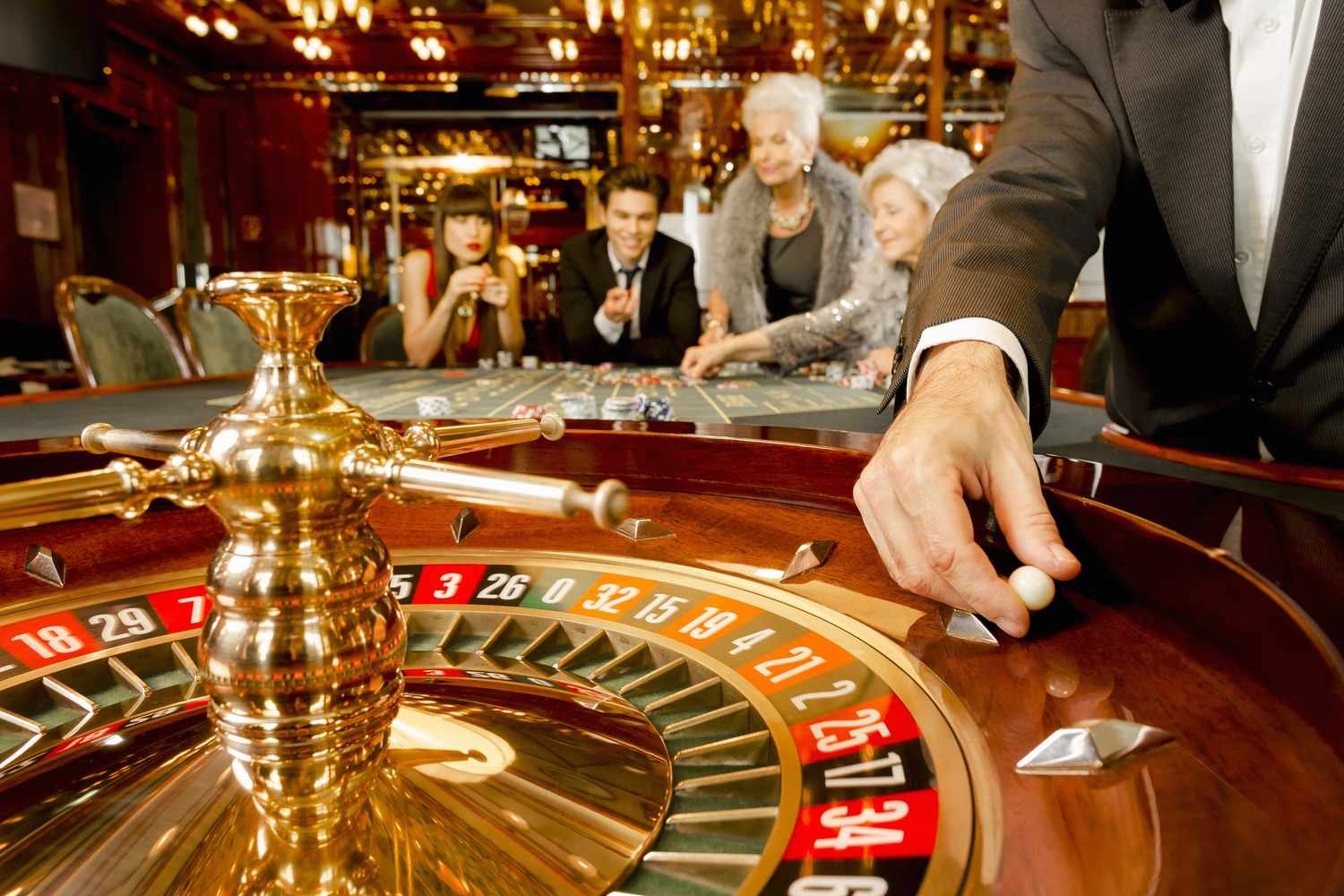 pachinko App Slots ငါးပစ်ဂိမ်း Esports Live Casino MMK ကစားနေသောပုံ မြန်မာ